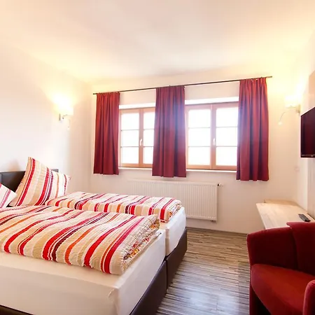 Paulus 3* Neustadt an der Donau